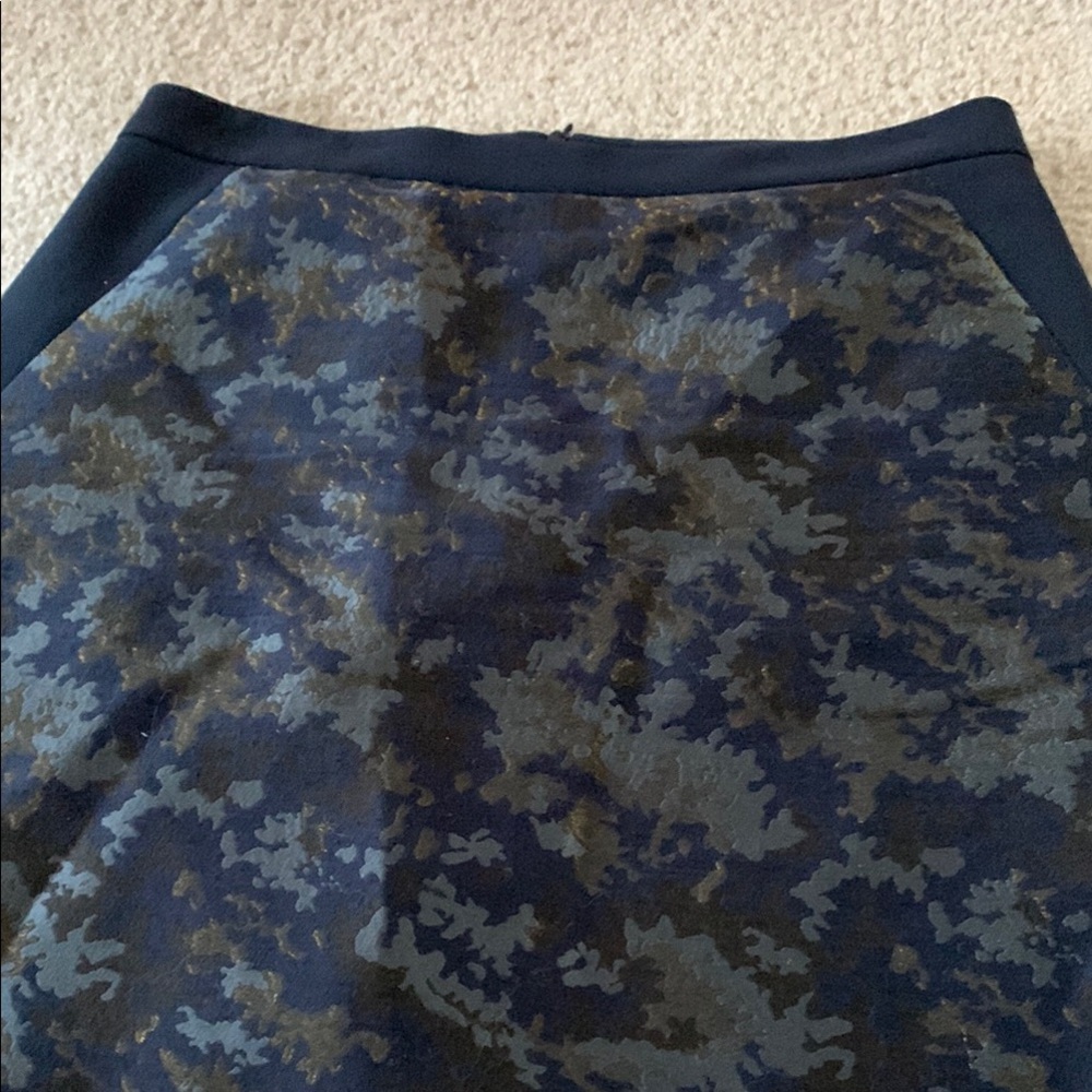 Judith & Charles sleek Camouflage Patterned wool blend Skirt